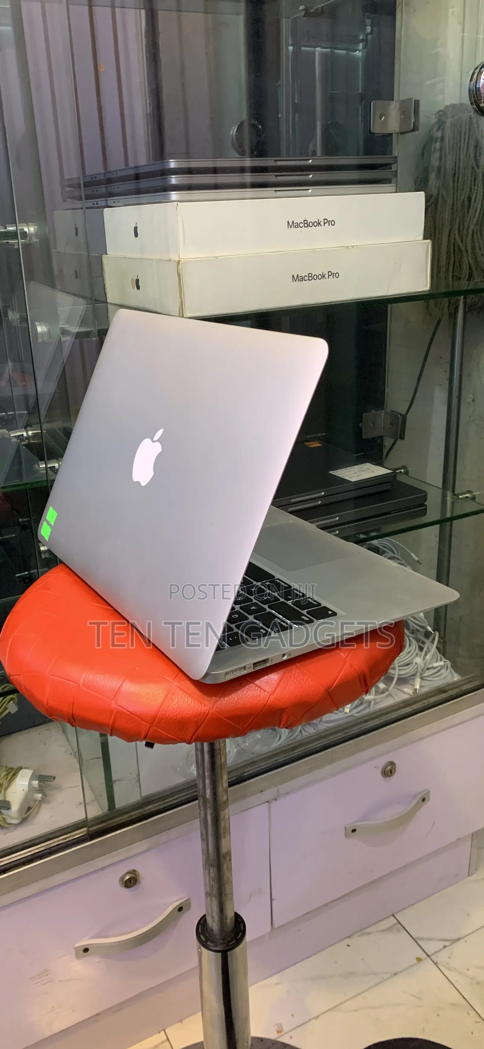 Laptop Apple MacBook Air 2017 8GB Intel Core i5 SSD 256GB