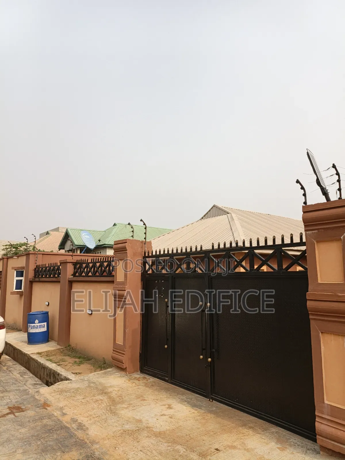 Furnished 4bdrm Bungalow in Oreyo, Ikorodu Garage for sale