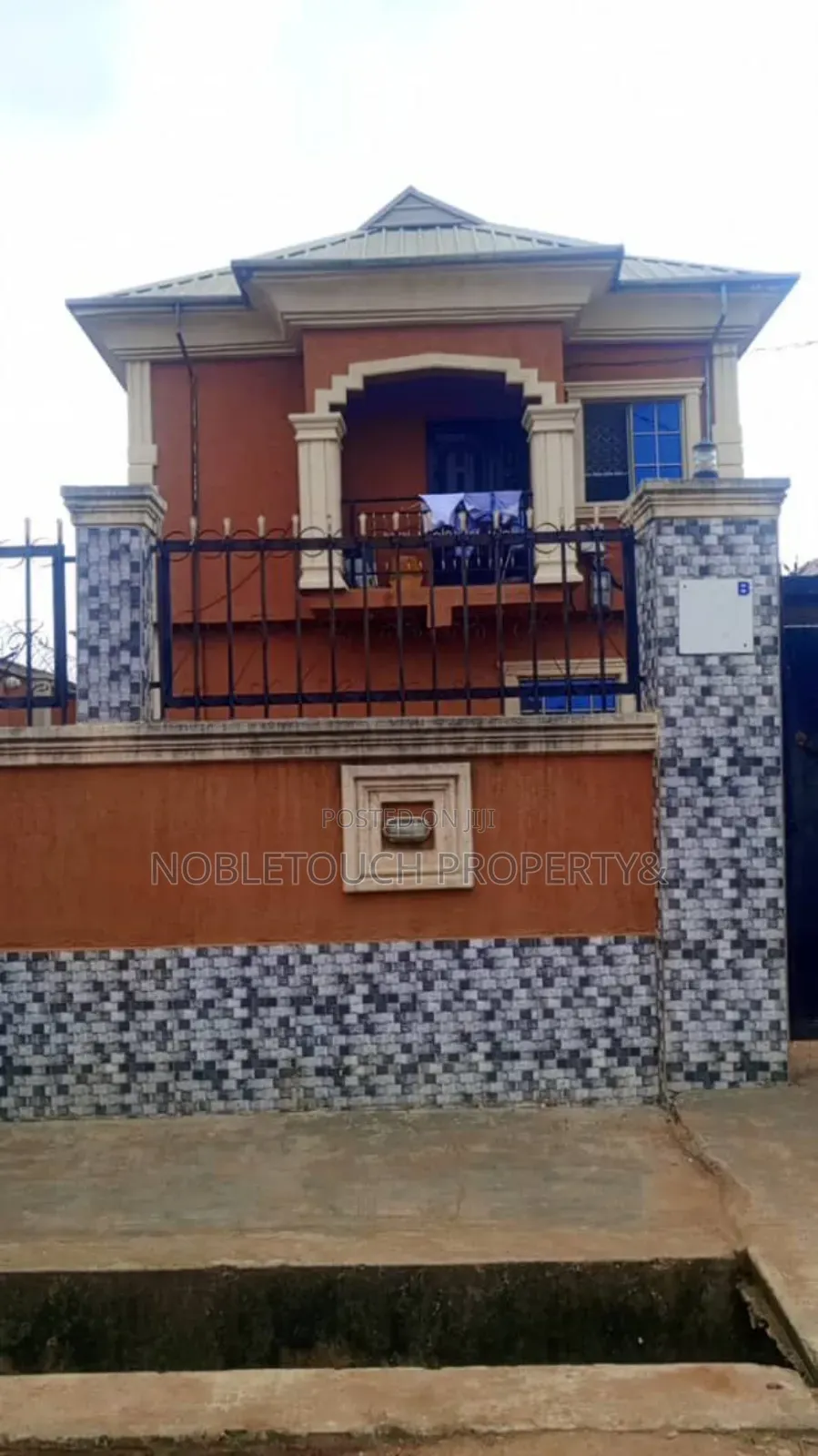 2bdrm Block of Flats in Abaranje Ikotun for sale