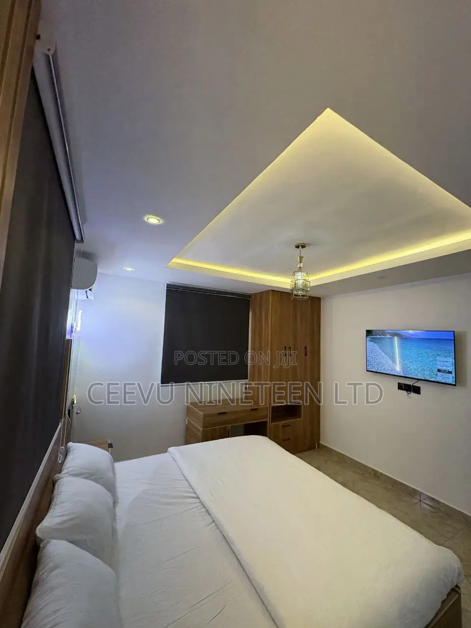 Serviced 2 Bedroom Shortlet Apartment, 24/7 Light, WiFi, Apo Abuja