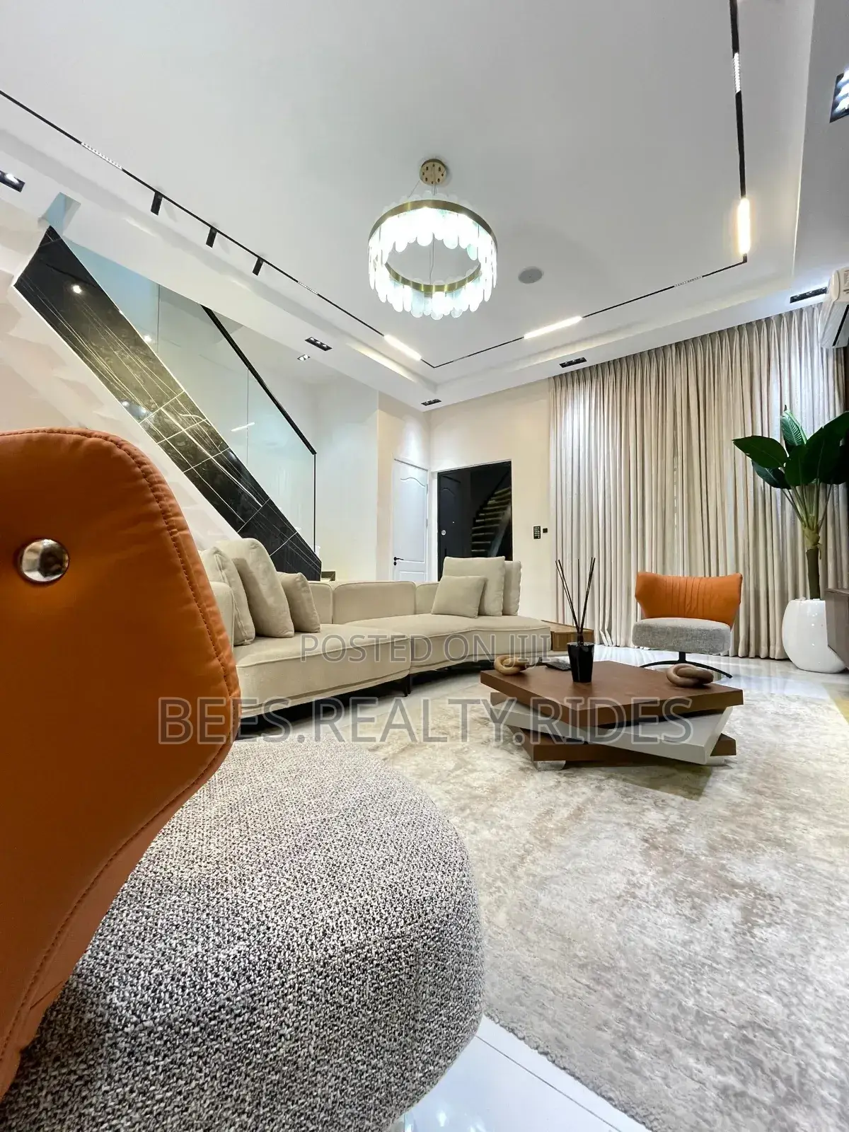 Brand New Automated 4 Bedroom With a Pool, Ps5 and Snooker Board