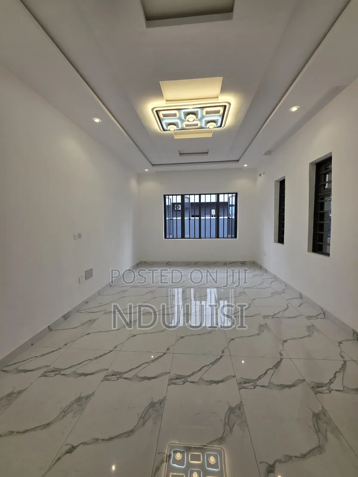 4bdrm Duplex in Atlantic View Estate, Igbo-efon for sale