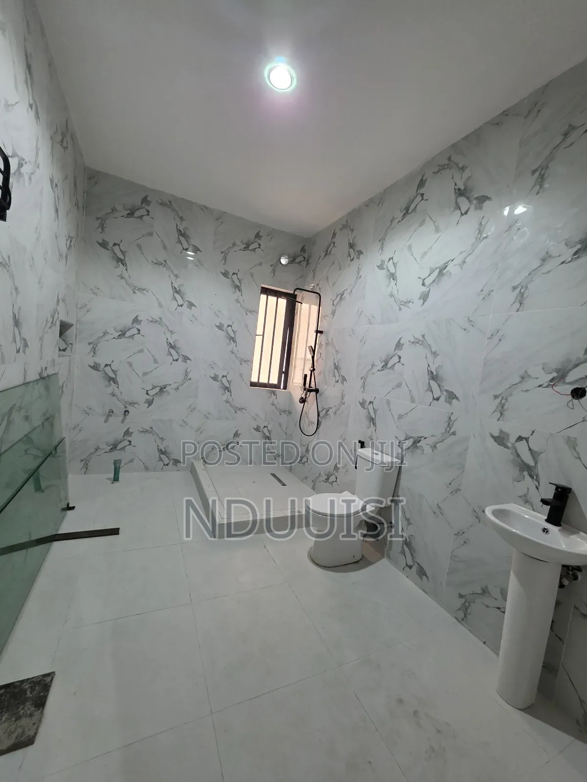 4bdrm Duplex in Atlantic View Estate, Igbo-efon for sale
