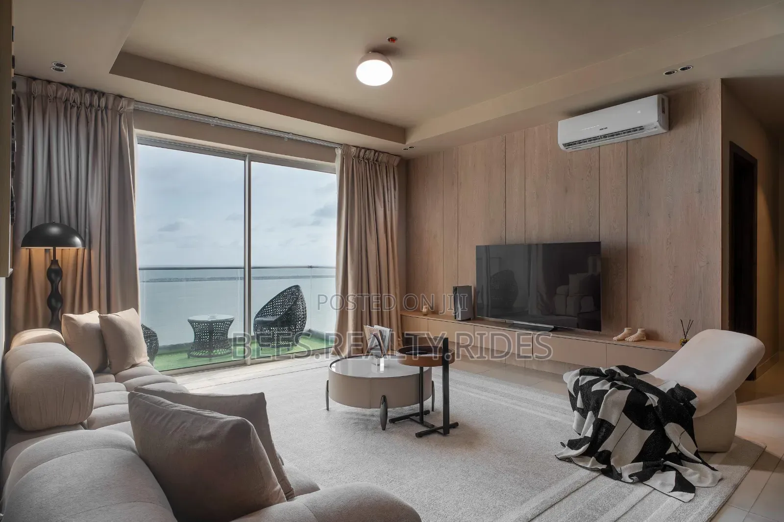 Brand New Direct Ocean View 3 Bedroom Apartment