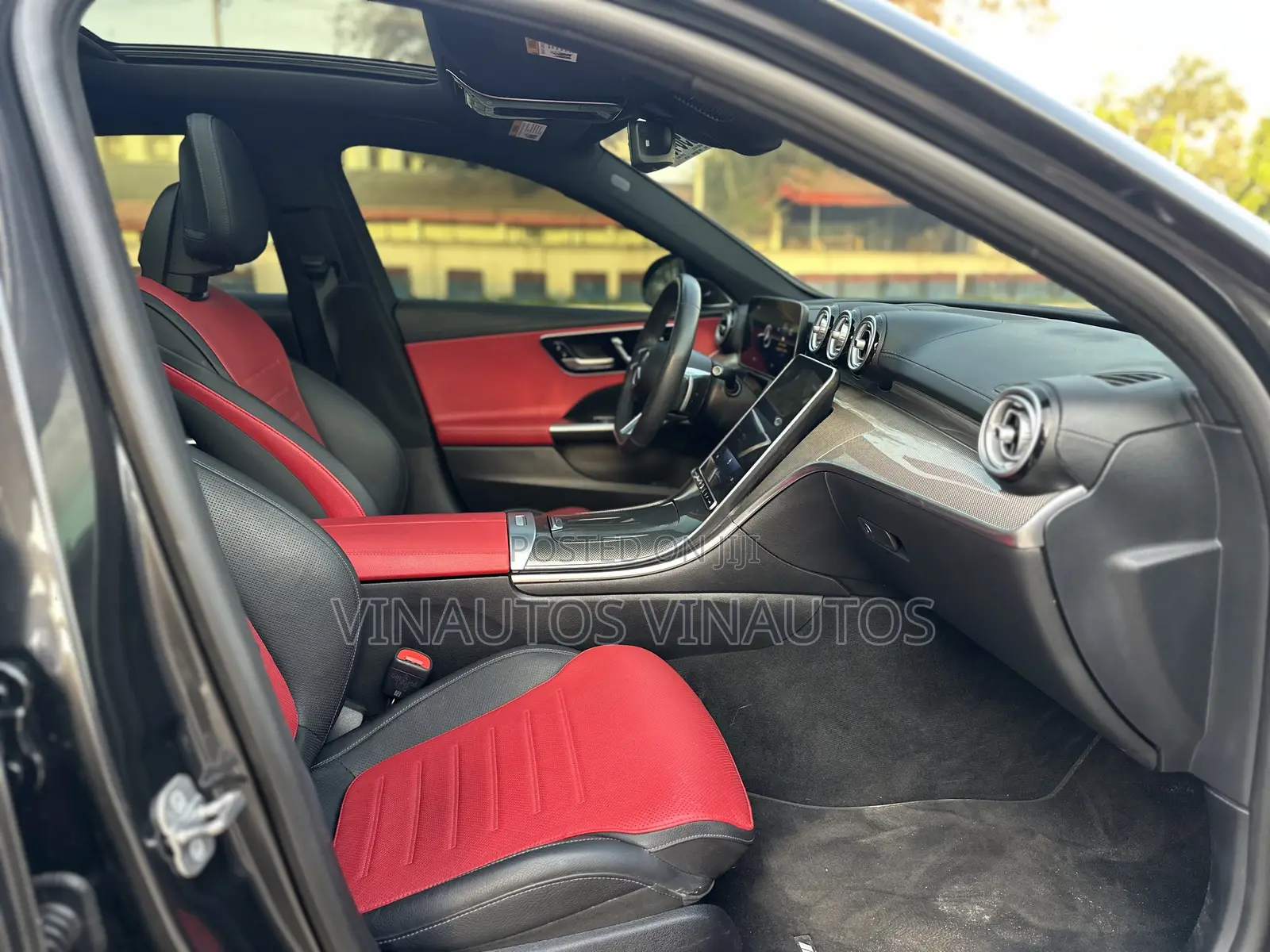 Mercedes-Benz C300 2024 Black