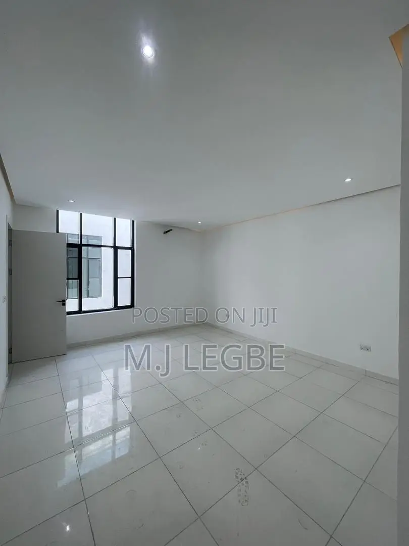 4bdrm Duplex in Ikate, Lekki for sale