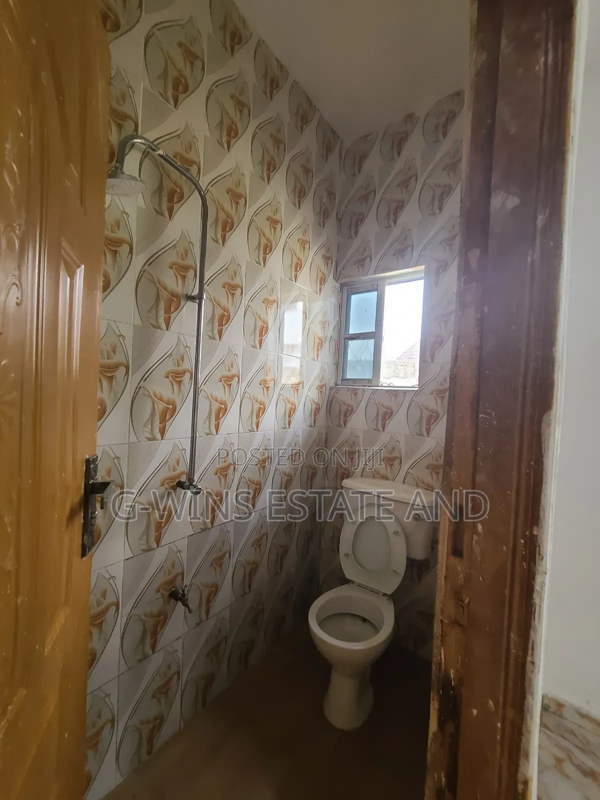 2bdrm Apartment in Okhuoromi Off, Benin City for rent