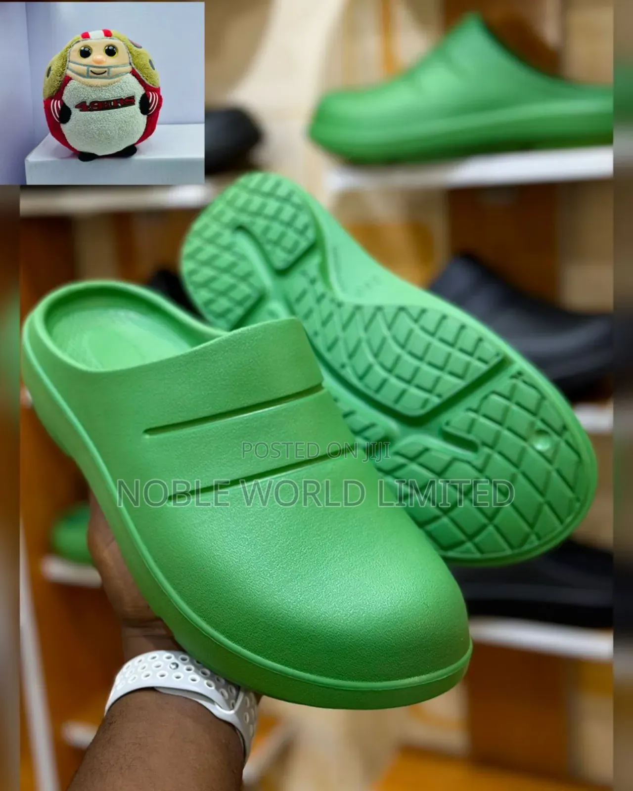 Green Color Crocs Frank 7j