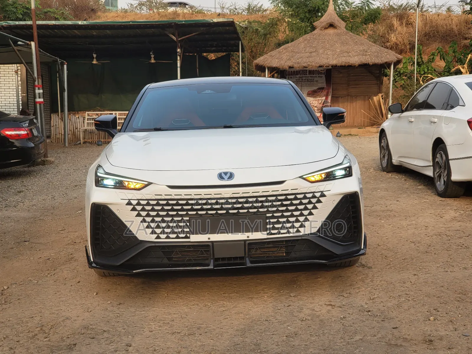 New Changan UNI-V 2.0 Petrol FWD 2024 White