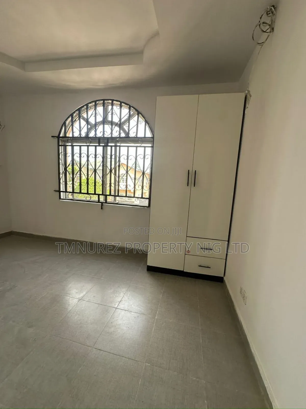 1bdrm Room & Parlour in Lekki Phase1 for rent
