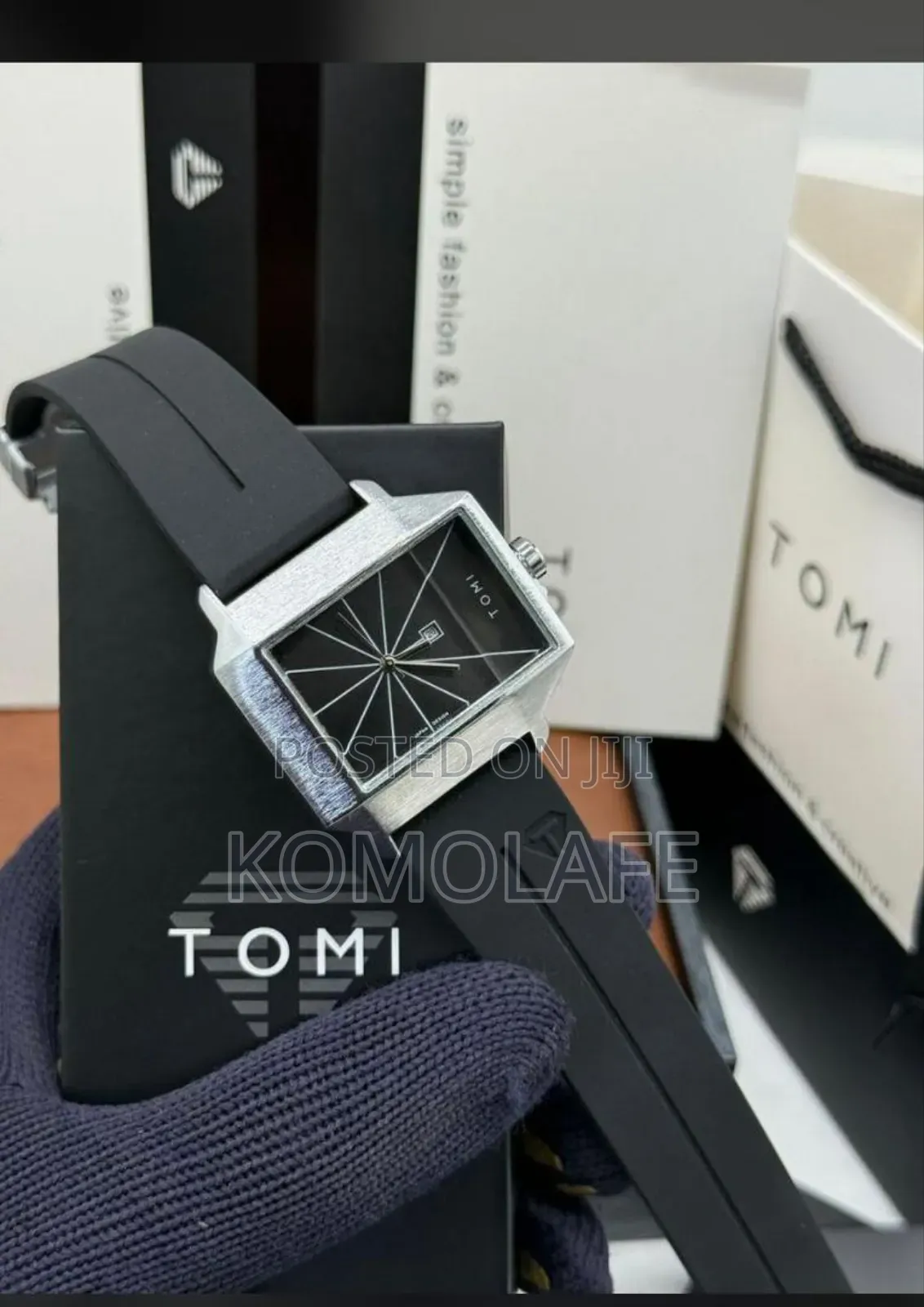 Tomi Rubber Square Face
