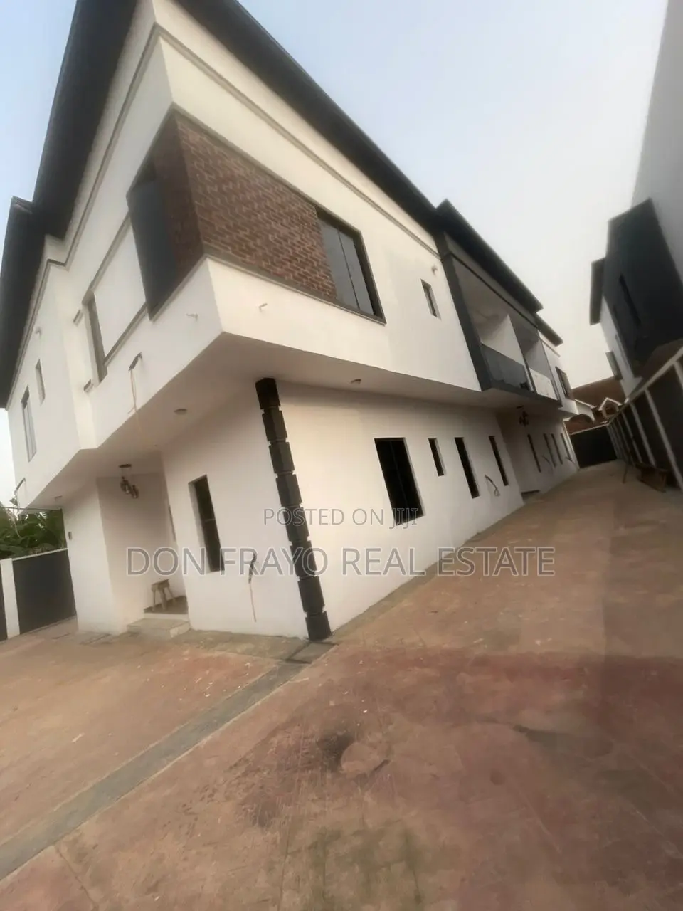 4bdrm Duplex in Ikolaba Gra, Agodi for sale