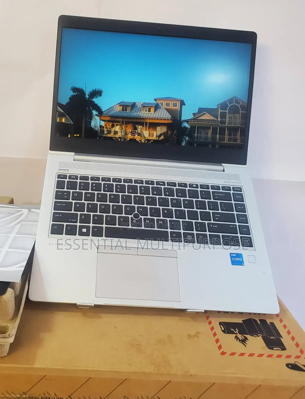 New Laptop HP EliteBook 840 G5 12GB Intel Core I5 SSD 1T