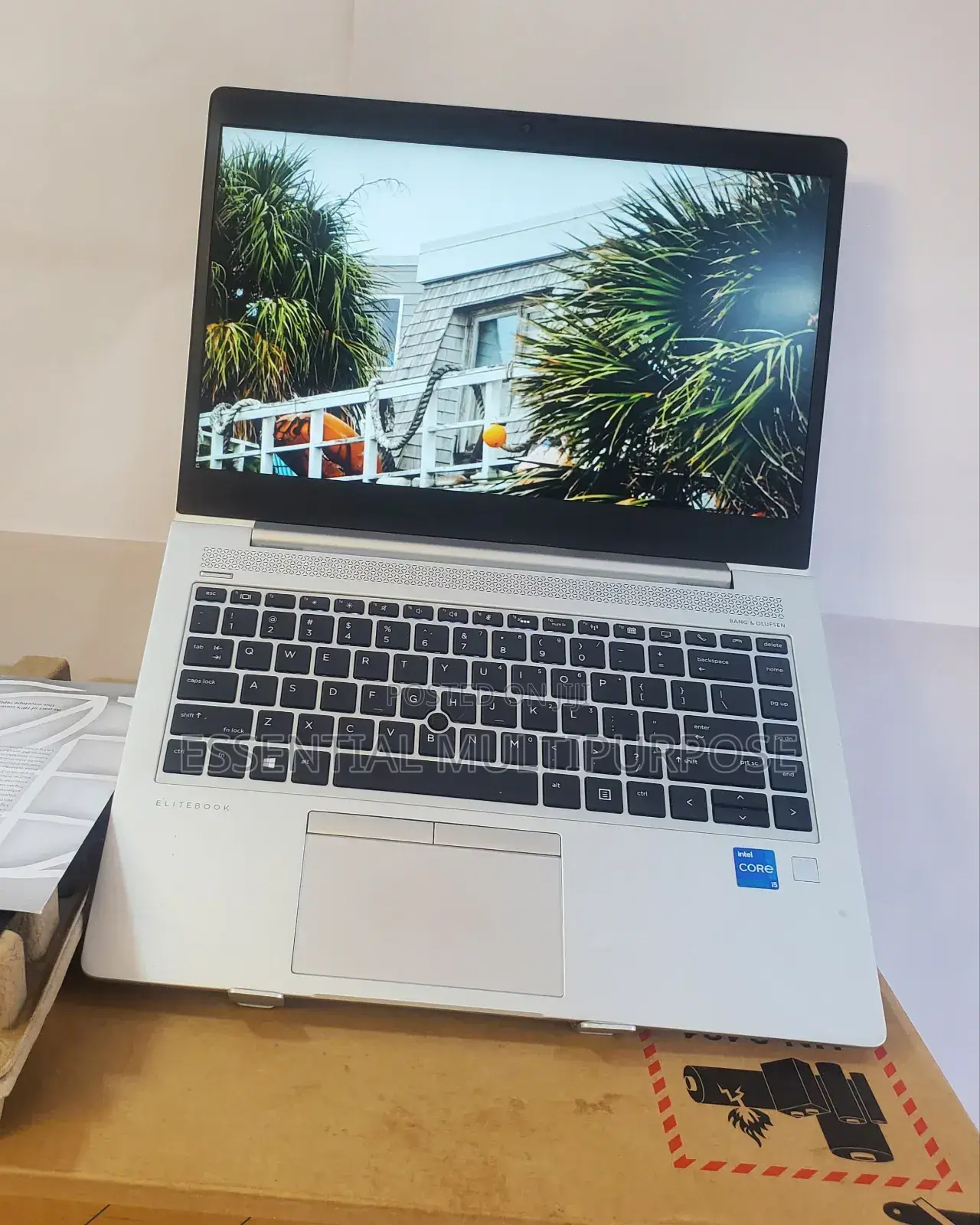 New Laptop HP EliteBook 840 G5 16GB Intel Core I5 SSD 1T