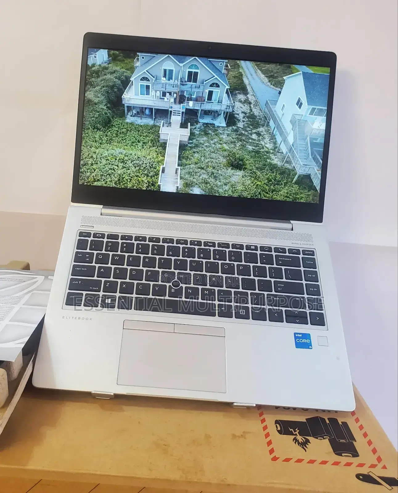 New Laptop HP EliteBook 840 G6 12GB Intel Core I5 SSD 256GB