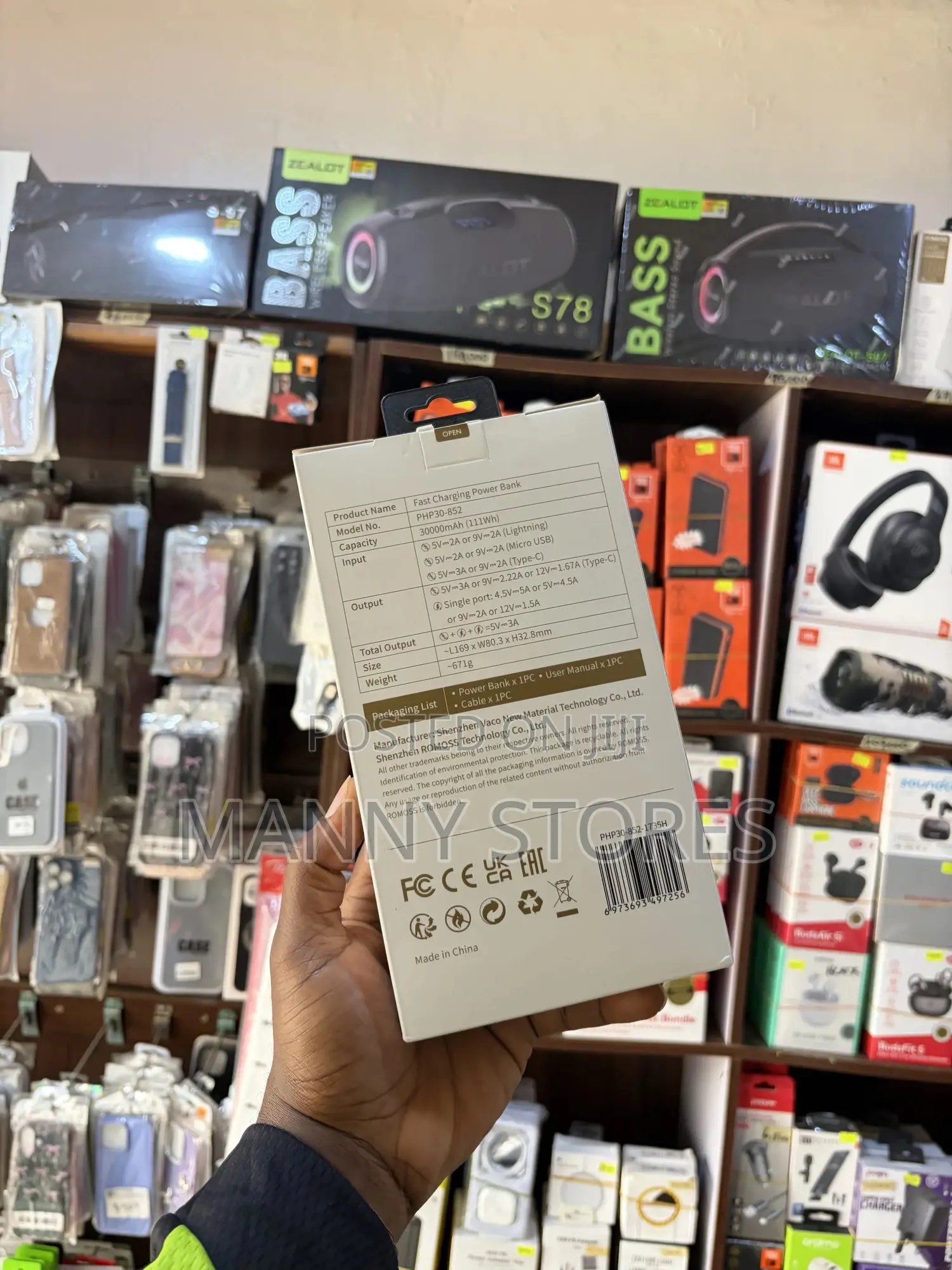 Romoss 30,000 Mah Power Bank (22.5w) With Display.