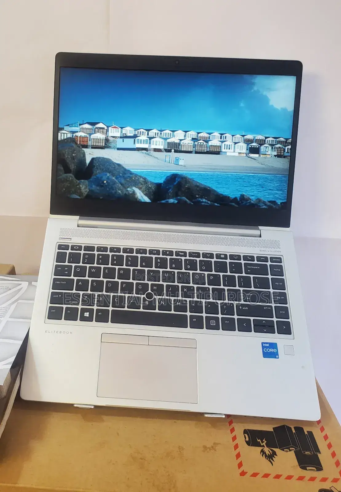 New Laptop HP EliteBook 840 G6 8GB Intel Core I5 SSD 1T