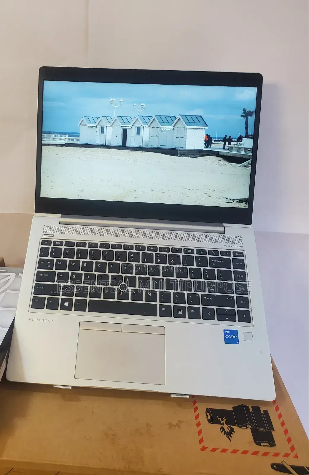 New Laptop HP EliteBook 840 G6 16GB Intel Core I5 SSD 1T