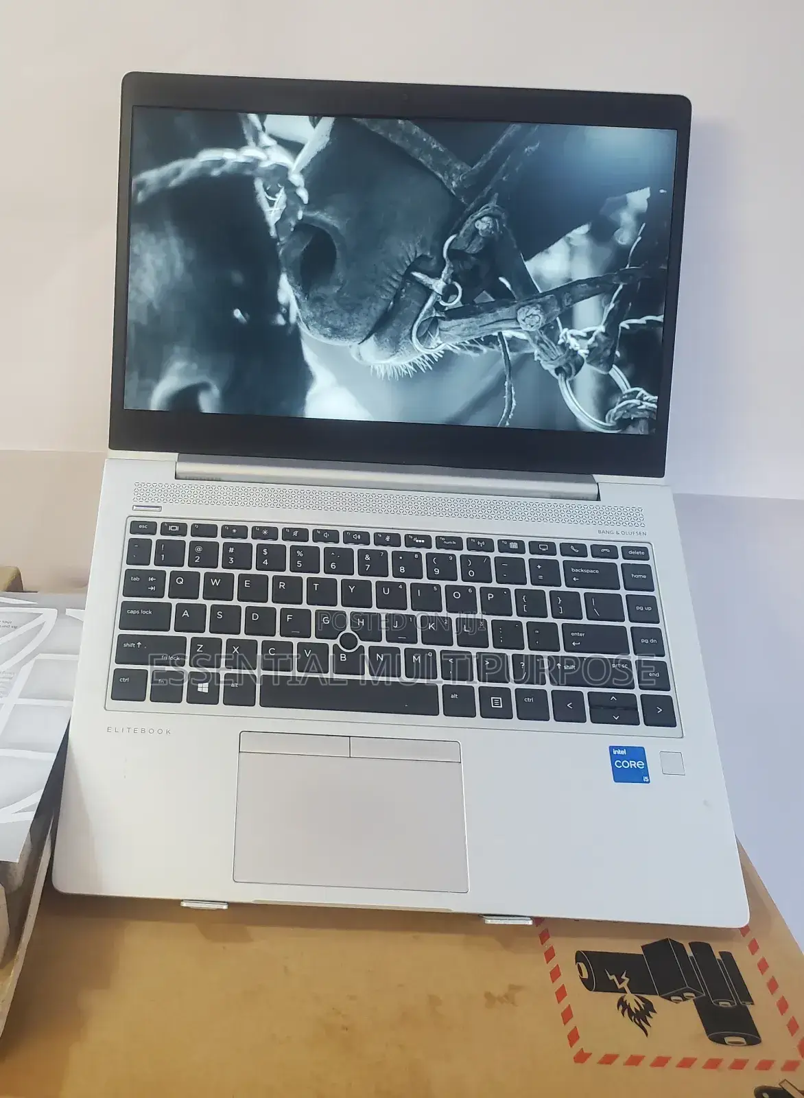 New Laptop HP 430 G5 16GB Intel Core I5 SSD 256GB