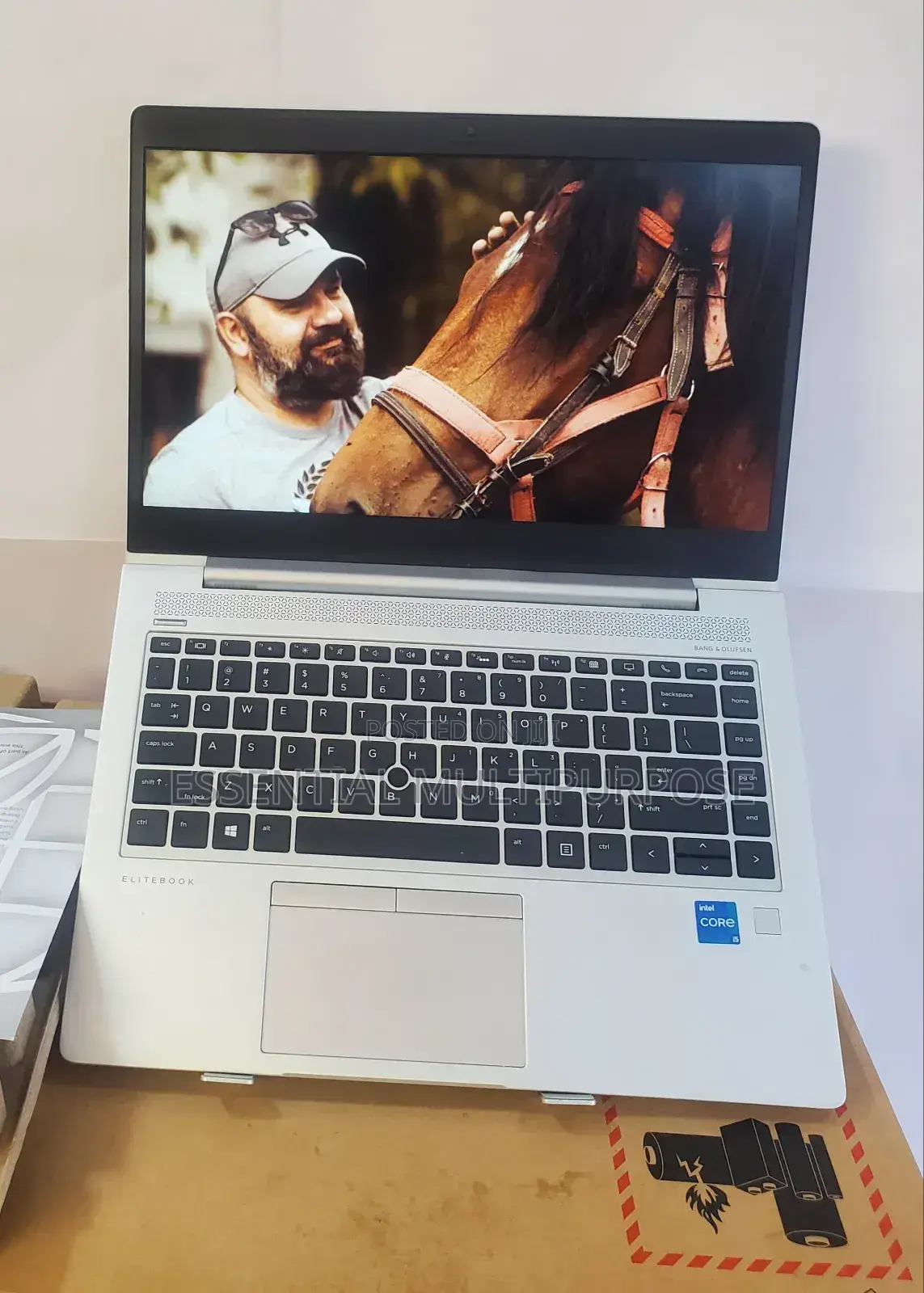 New Laptop HP ProBook 430 G5 8GB Intel Core I5 SSD 1T