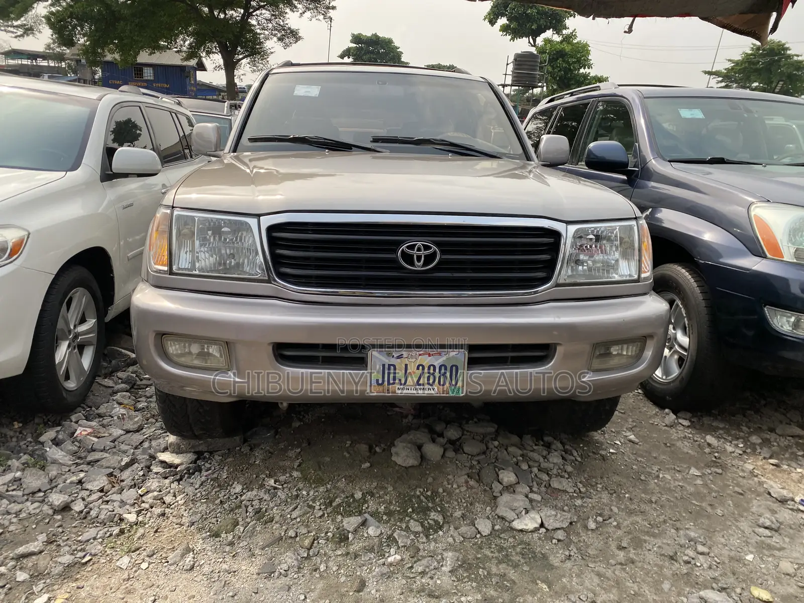 Toyota Land Cruiser 2005 Gold