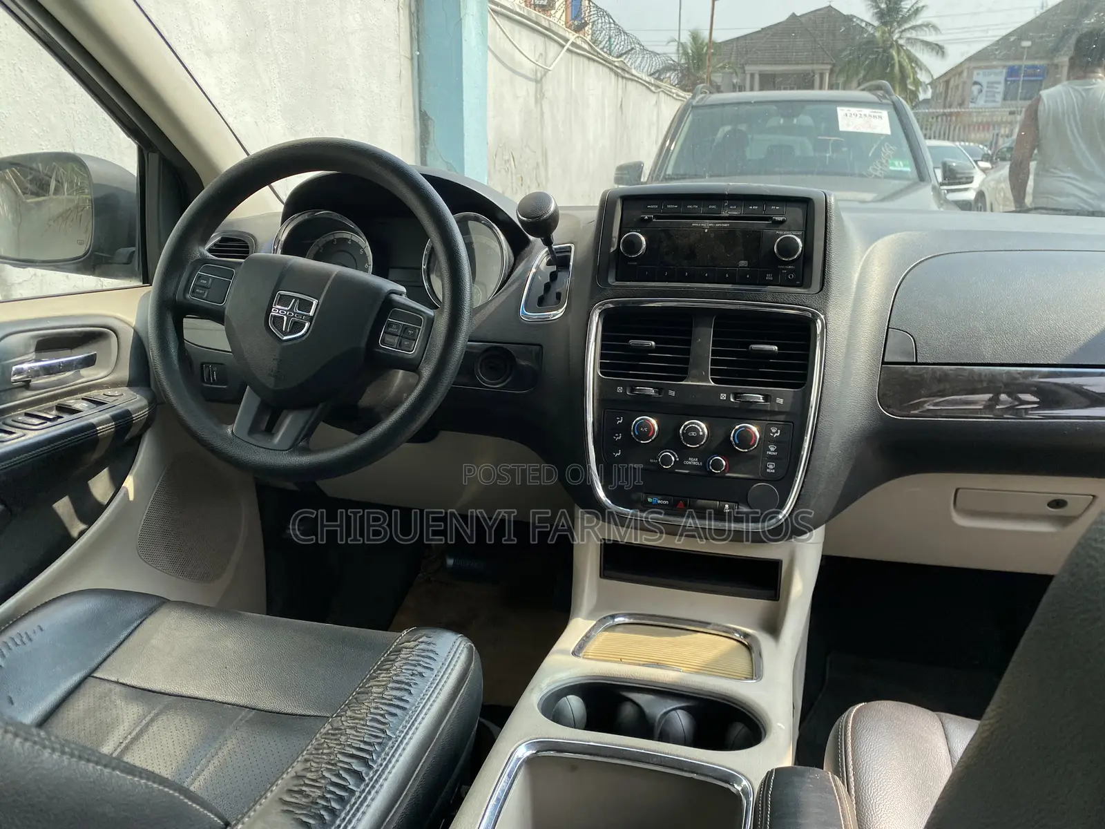 Dodge Grand Caravan 2013 Black