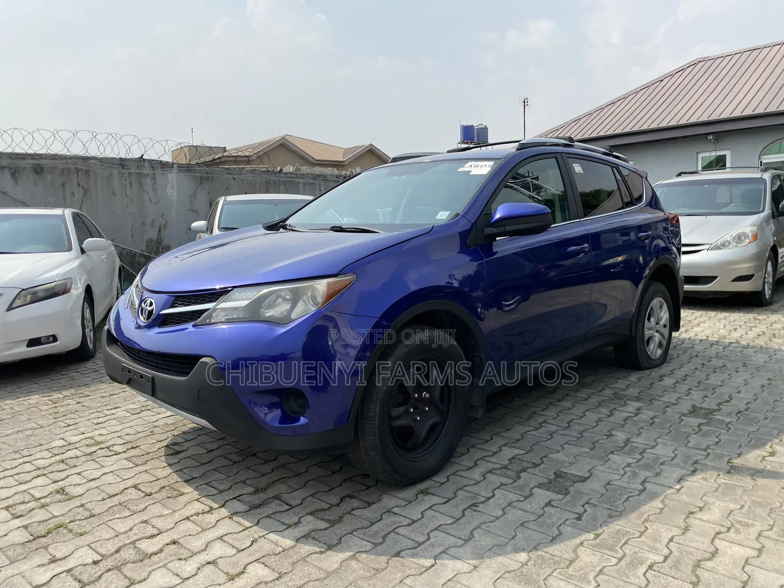 Toyota RAV4 LE 4dr SUV (2.5L 4cyl 6A) 2015 Blue