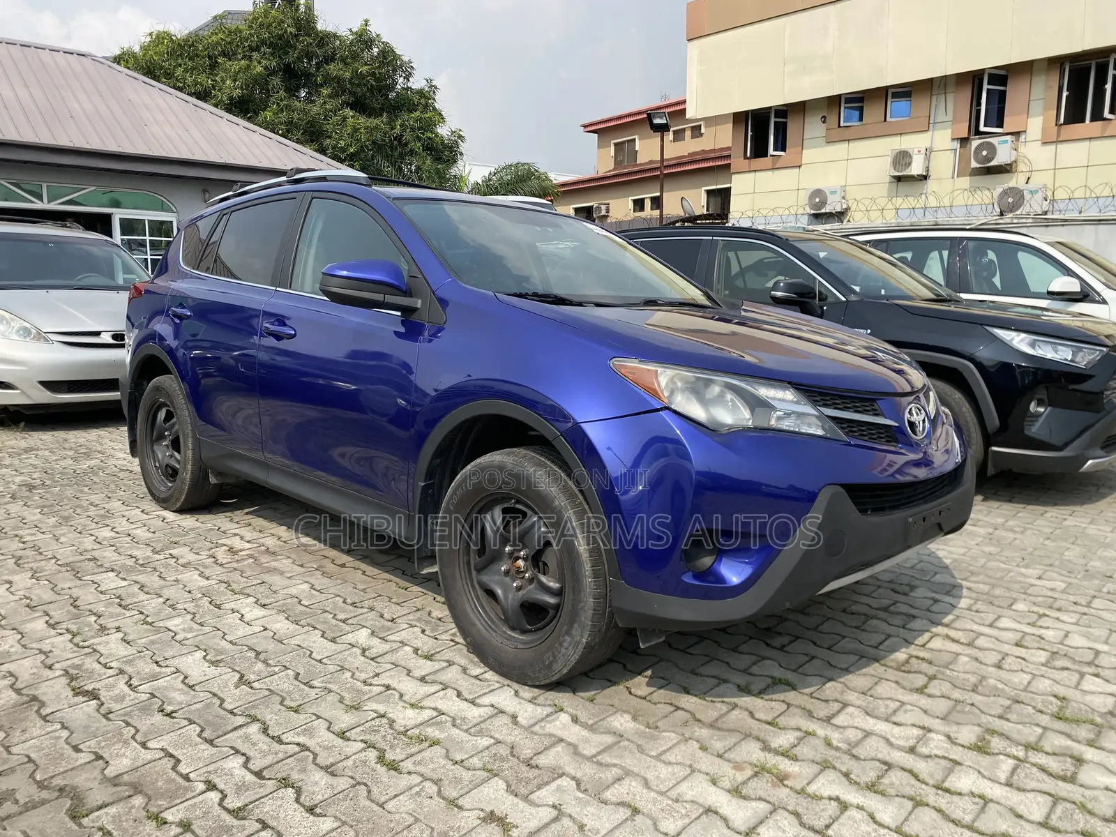 Toyota RAV4 LE 4dr SUV (2.5L 4cyl 6A) 2015 Blue