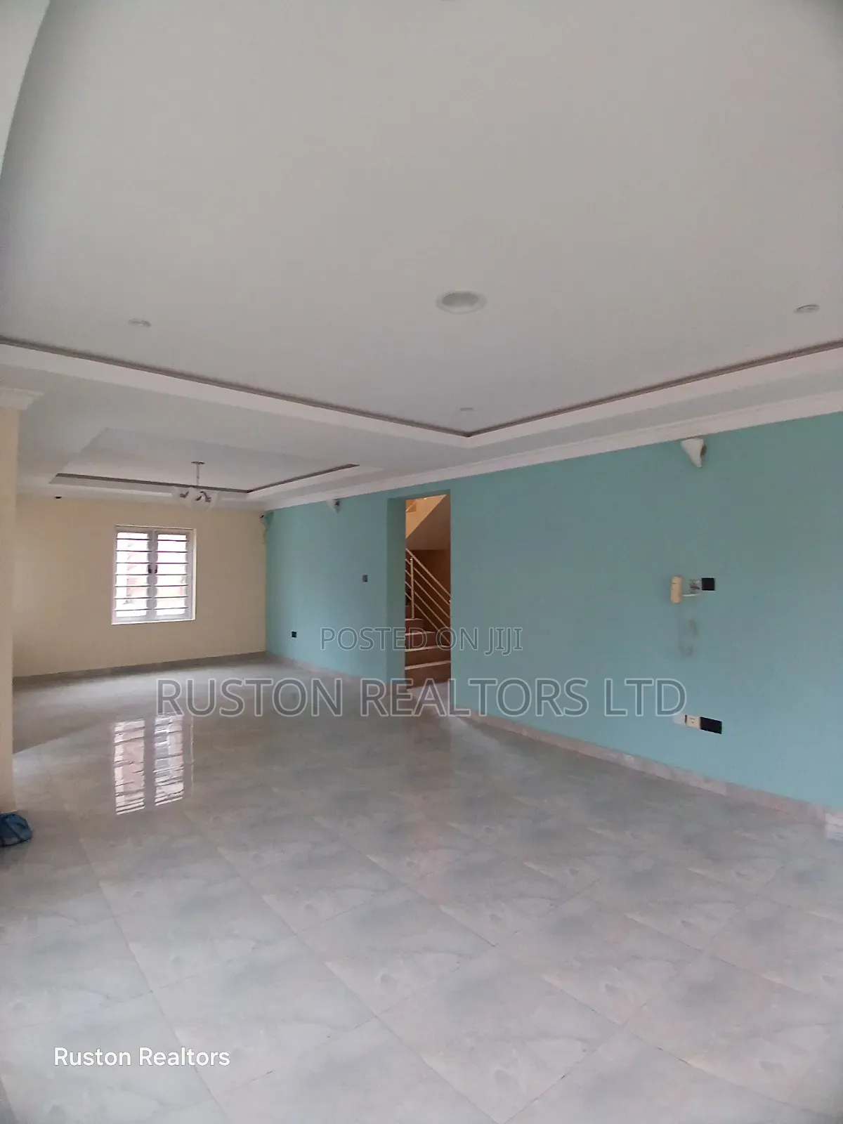 4bdrm Duplex in Ibadan for sale