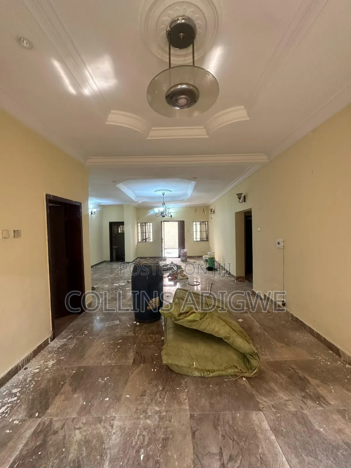 2bdrm Apartment in Ogombo Ajah for rent