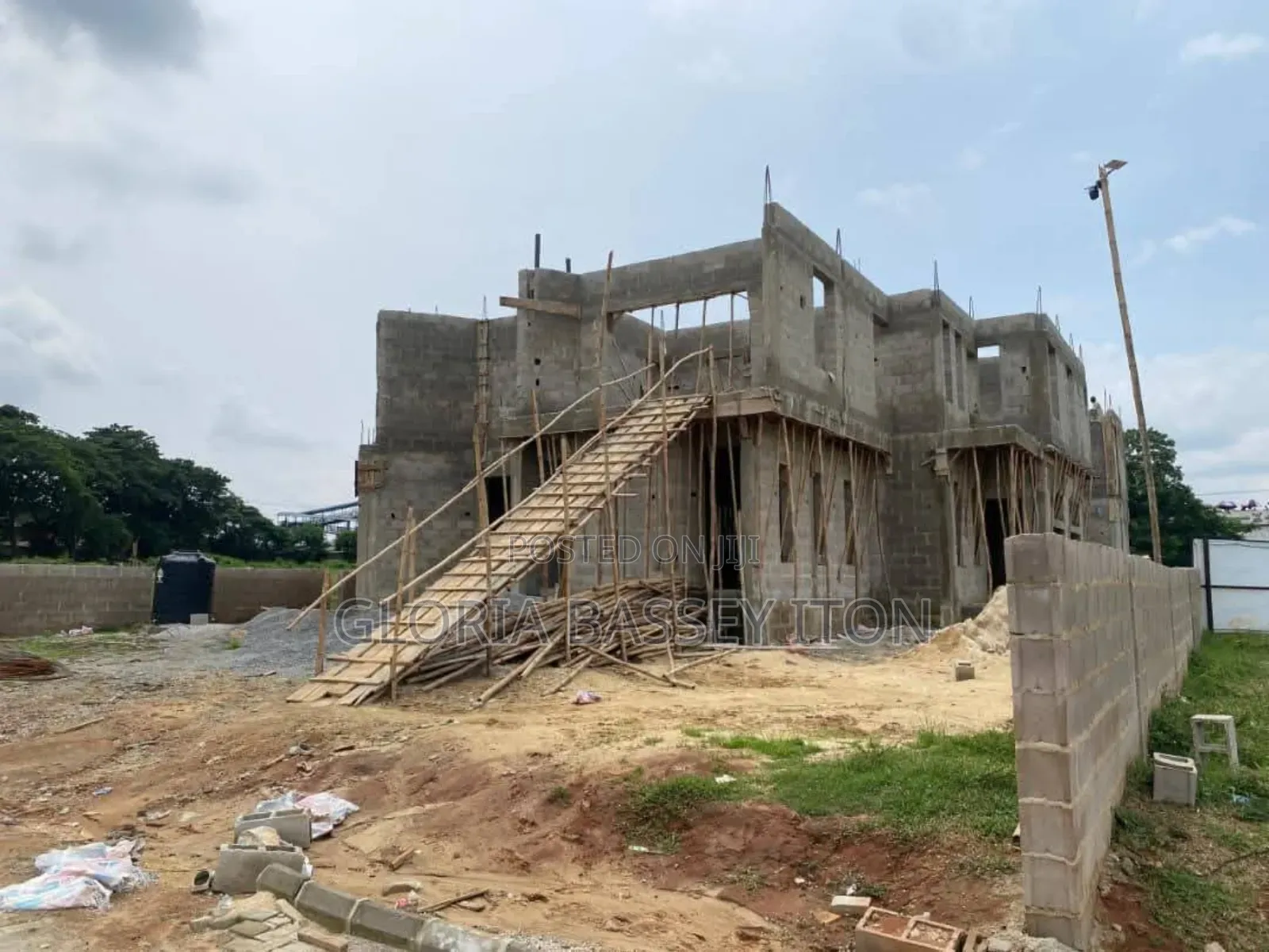 Buy and Build Land for Sale in Mainland