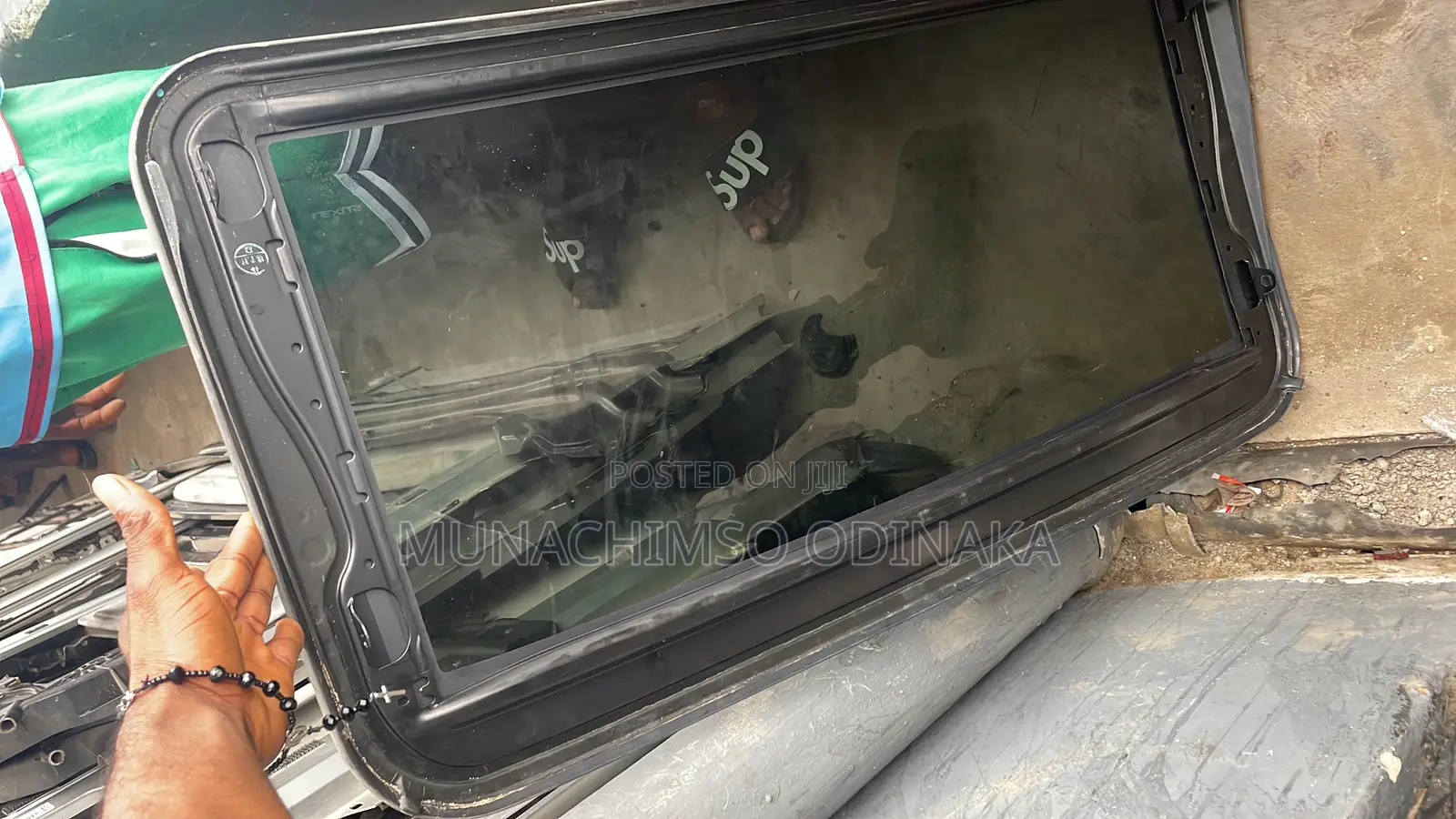 Roof Glass Es350 2015