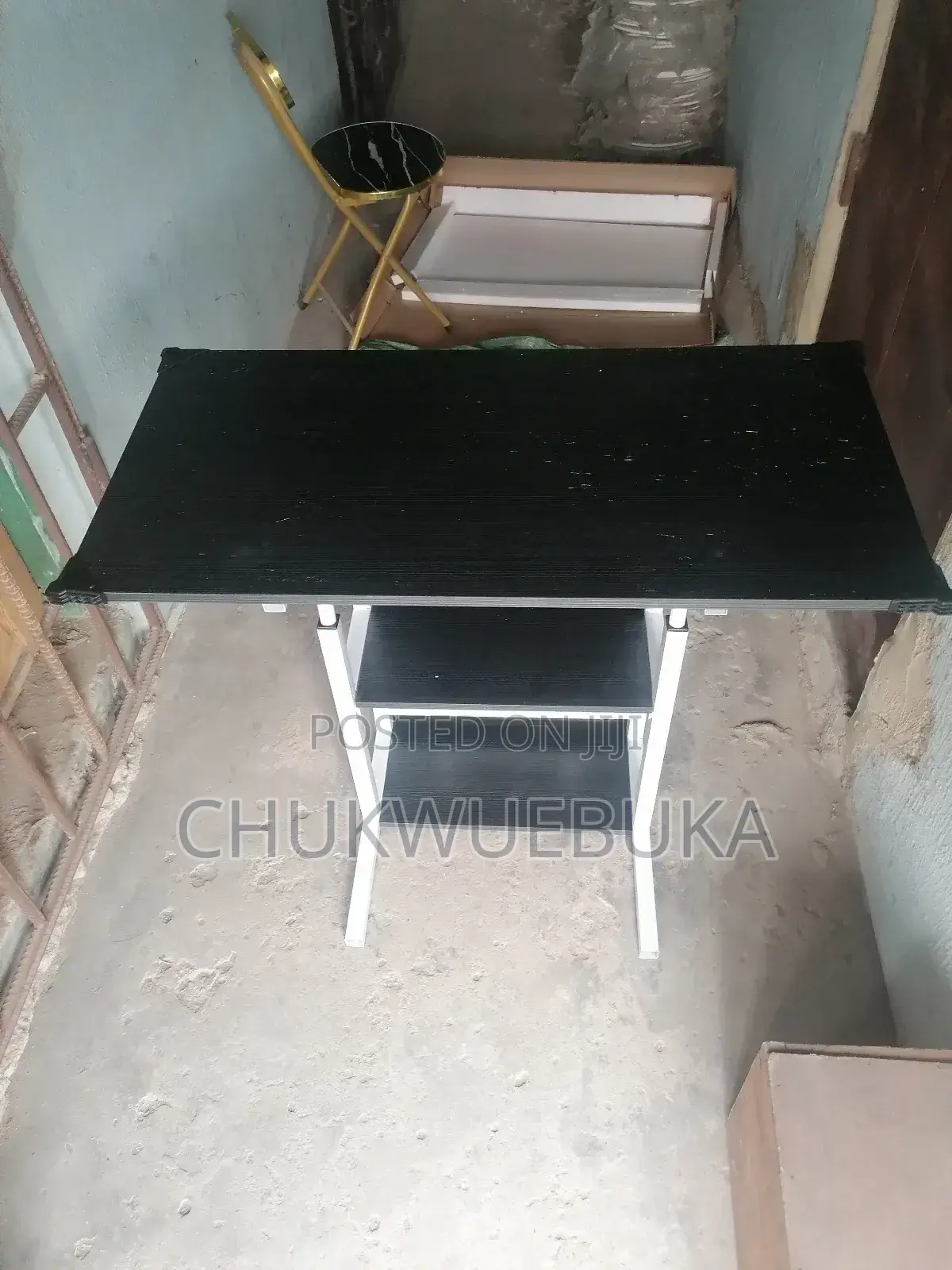 Good Quality Laptop Table