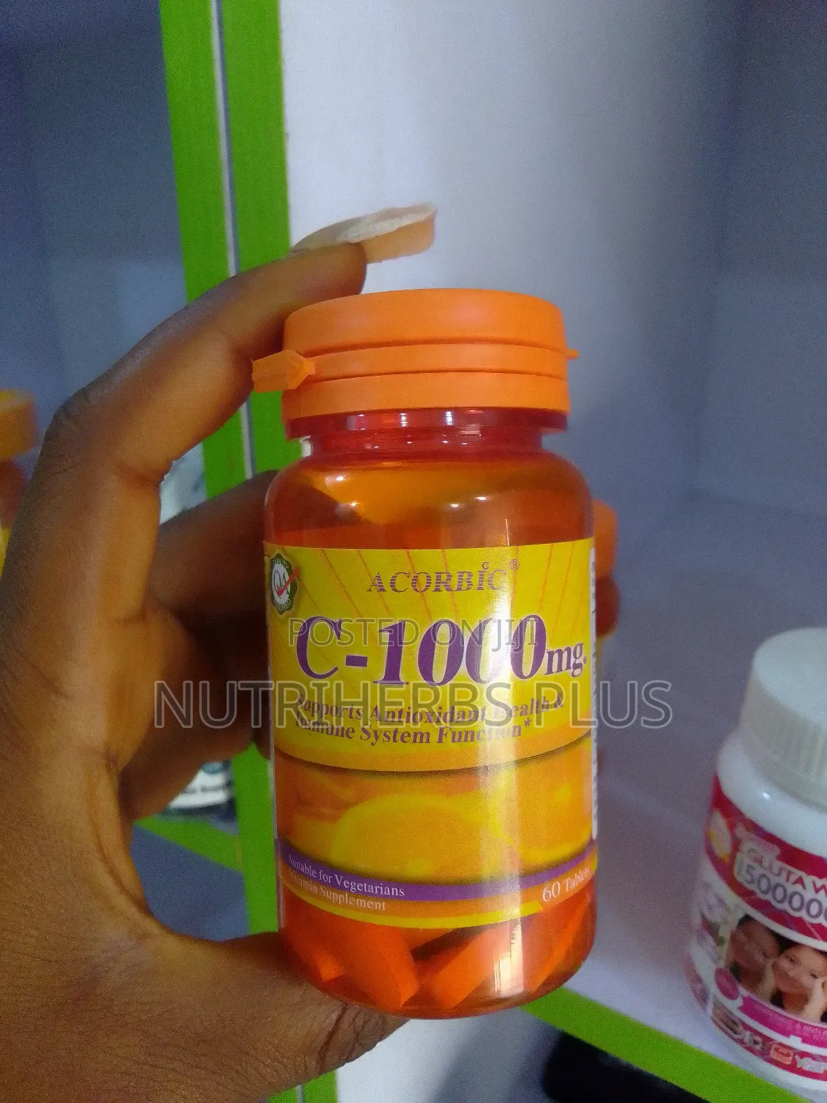 Herbal Remedy Vitamin C + Zinc: Powerful Anti-aging Acne