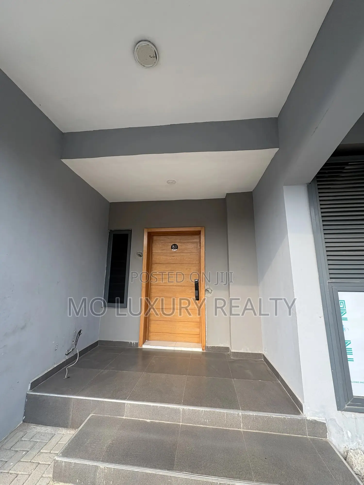 3bdrm Apartment in Ikate for sale