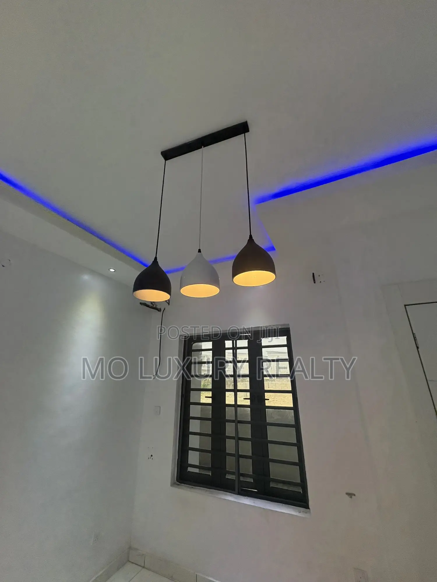 3bdrm Apartment in Ikate for sale