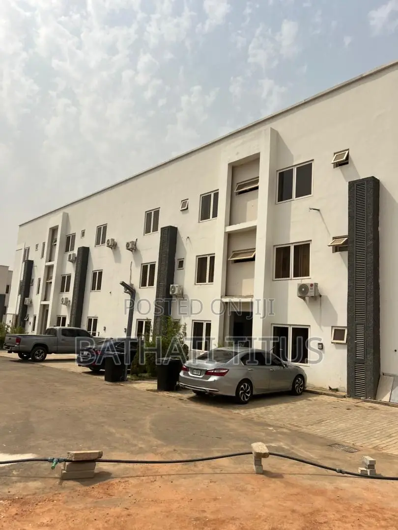 3bdrm Block of Flats in Life Camp for rent