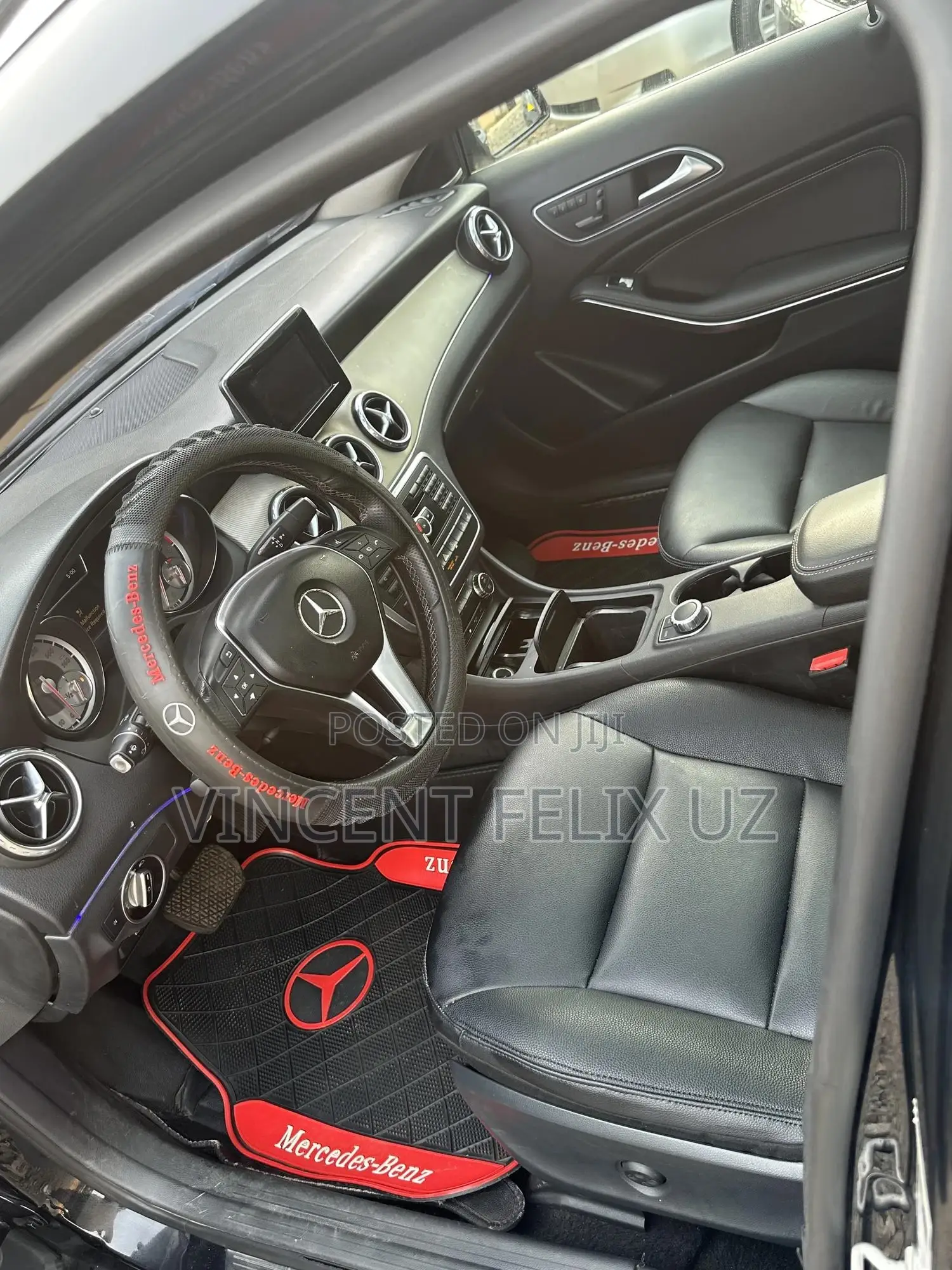 Mercedes-Benz GLA 250 2015 Black