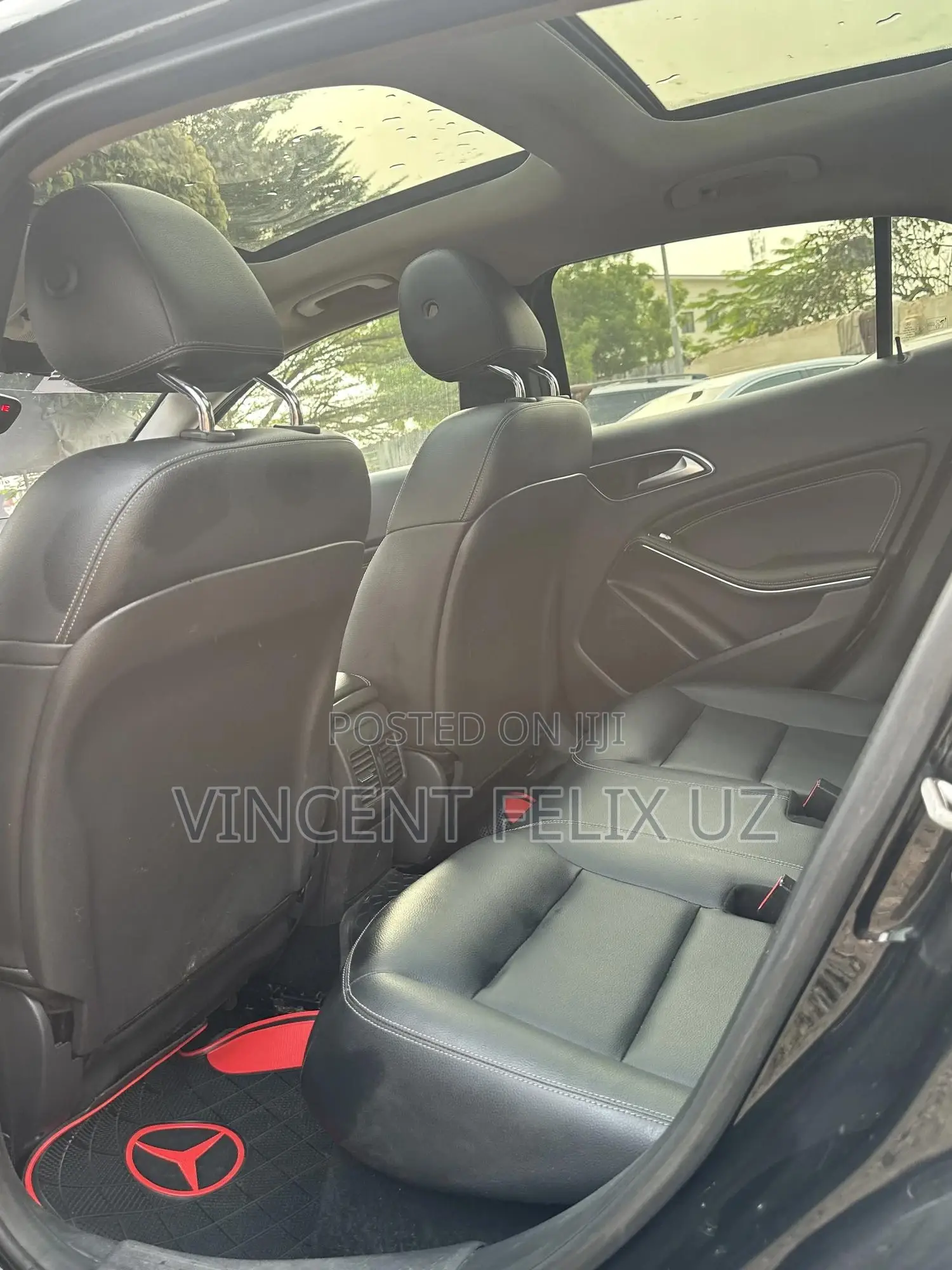 Mercedes-Benz GLA 250 2015 Black