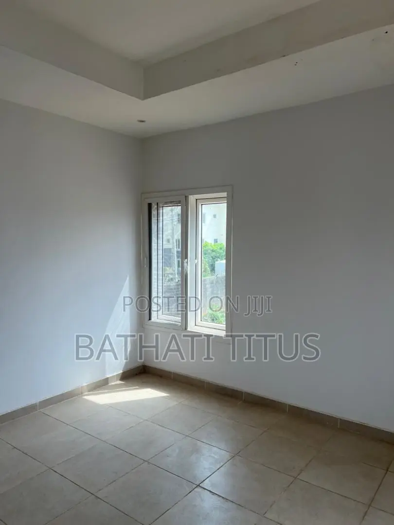 3bdrm Block of Flats in Bali Island By, Life Camp for sale