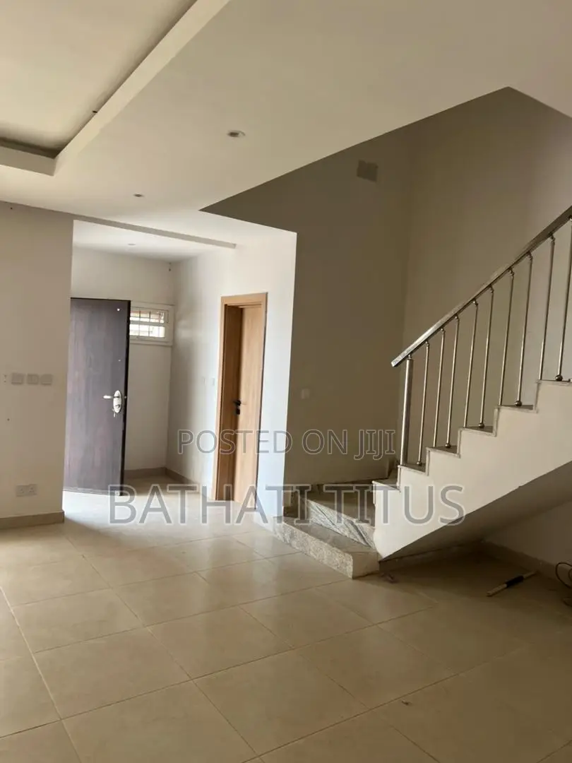 4bdrm Duplex in Bilaad Estate, Life Camp for rent