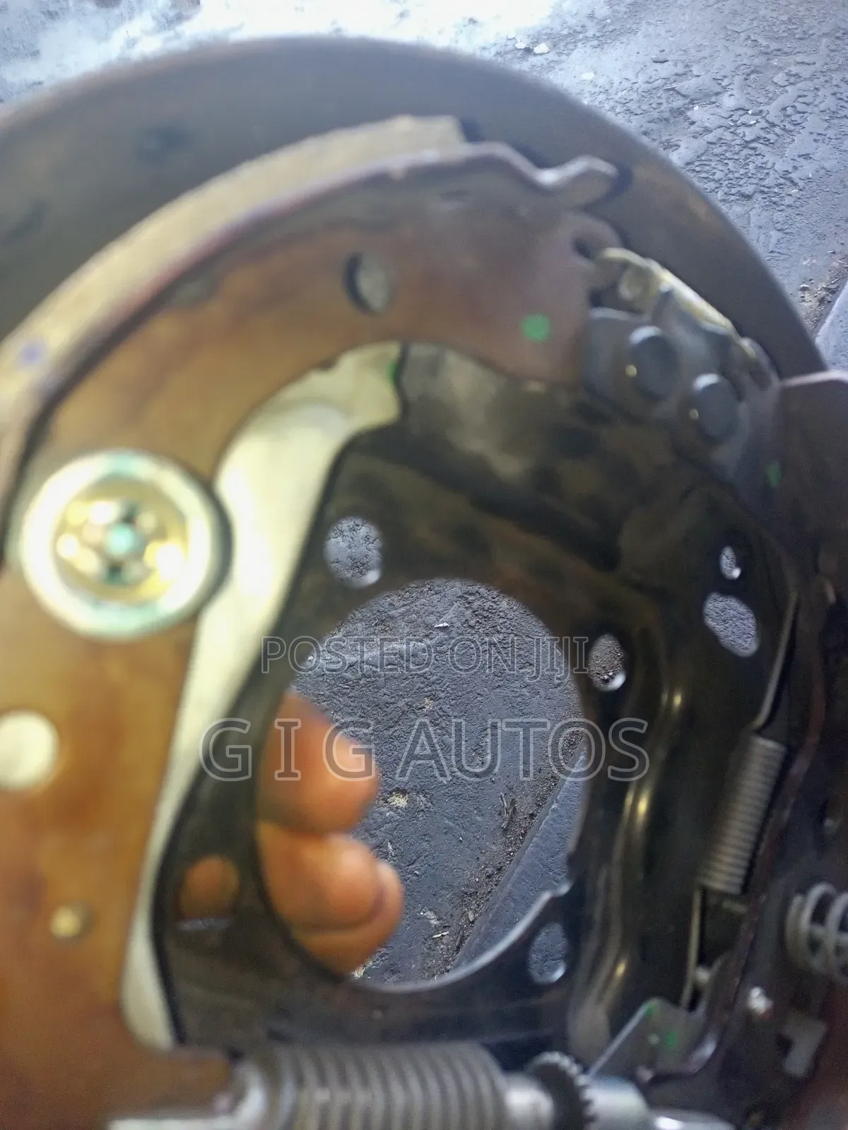 Brake Lining and Drum Toyota Corolla