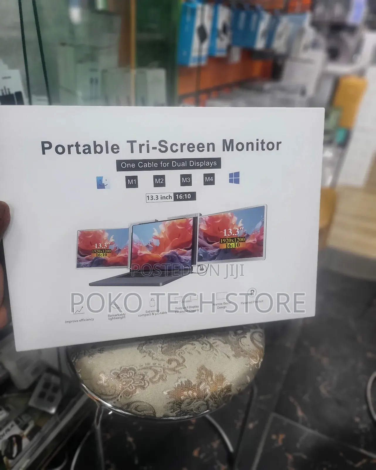 Portable Tri-screen Monitor