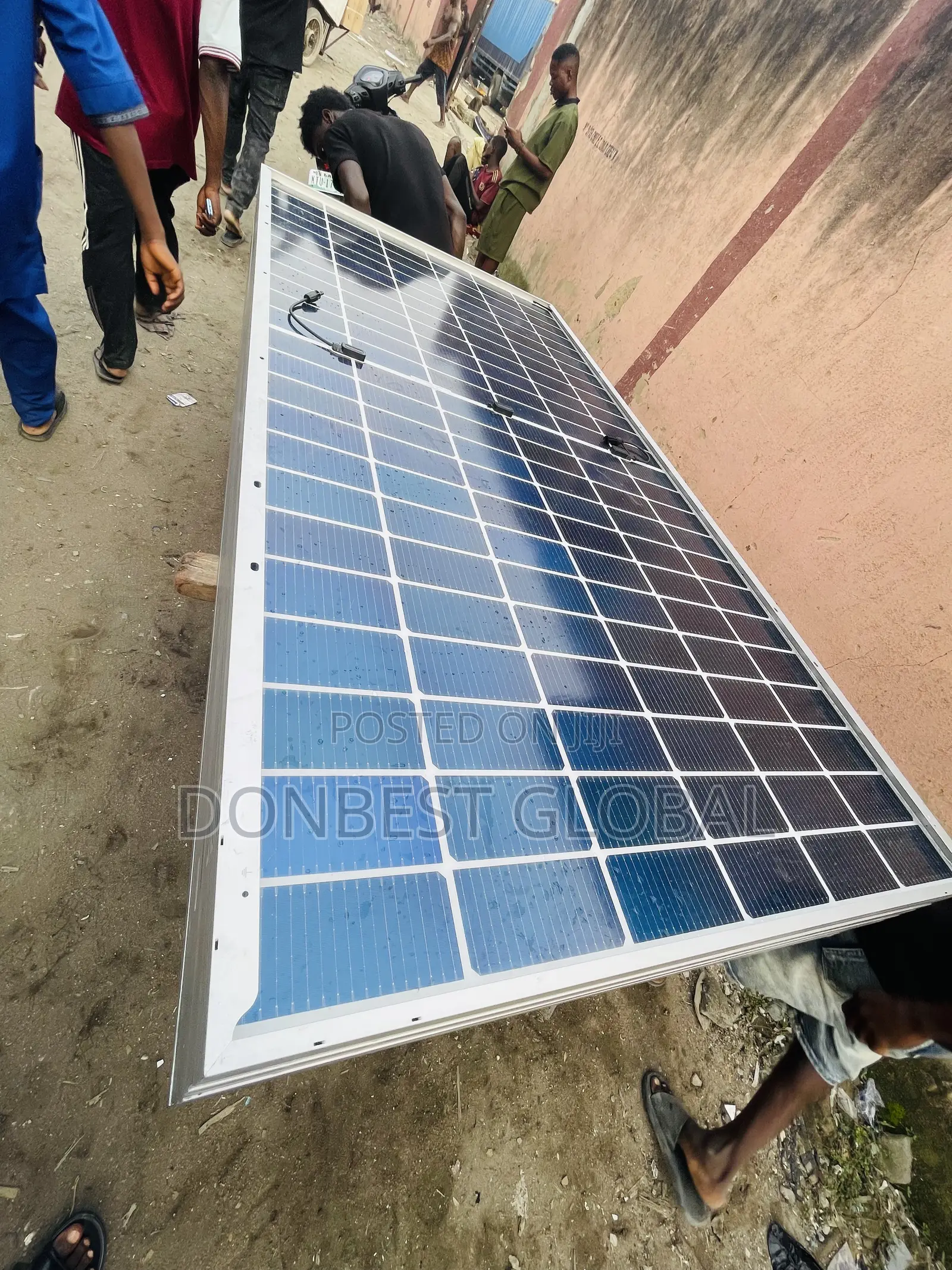 630watts Solar Panels Vary Much Available