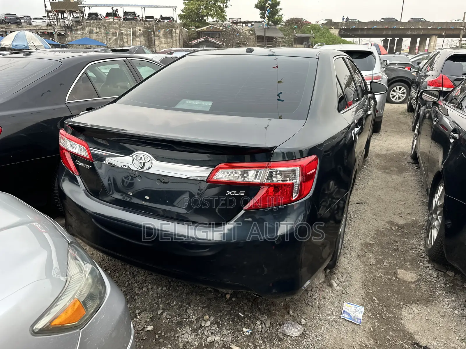 Toyota Camry XLE 4dr Sedan (3.5L 6cyl 6A) 2014 Black