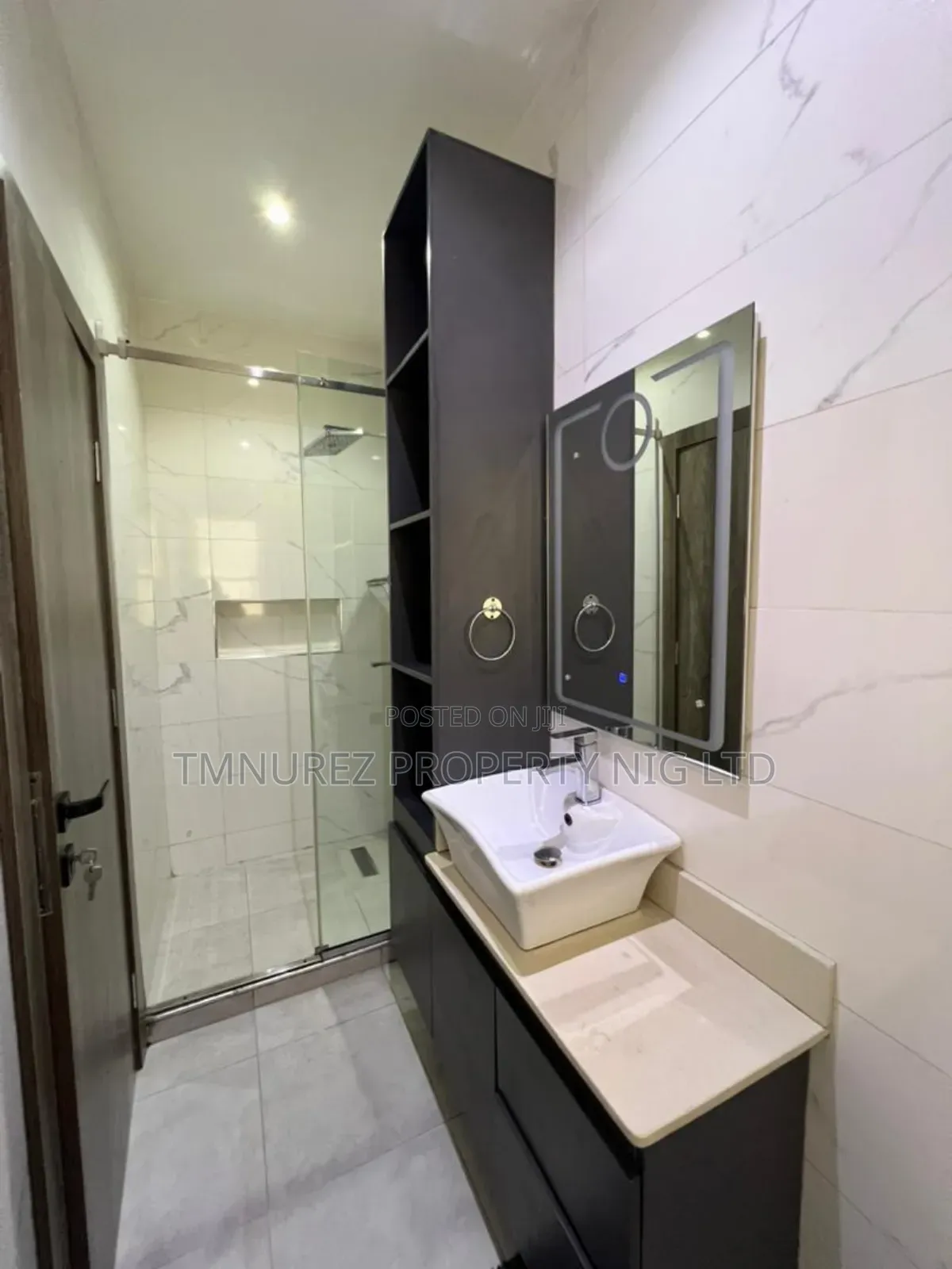 3bdrm Apartment in Banana Island 🏝 for rent