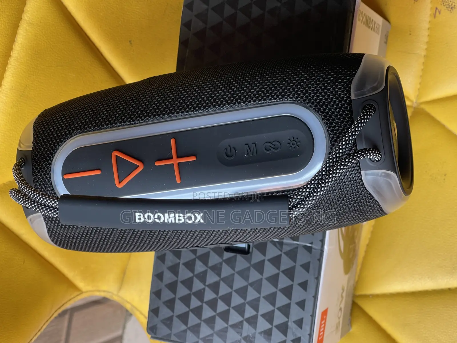 Speaker ( JBL Boombox 680 Deep Bass Portable Bluetooth Speaker)