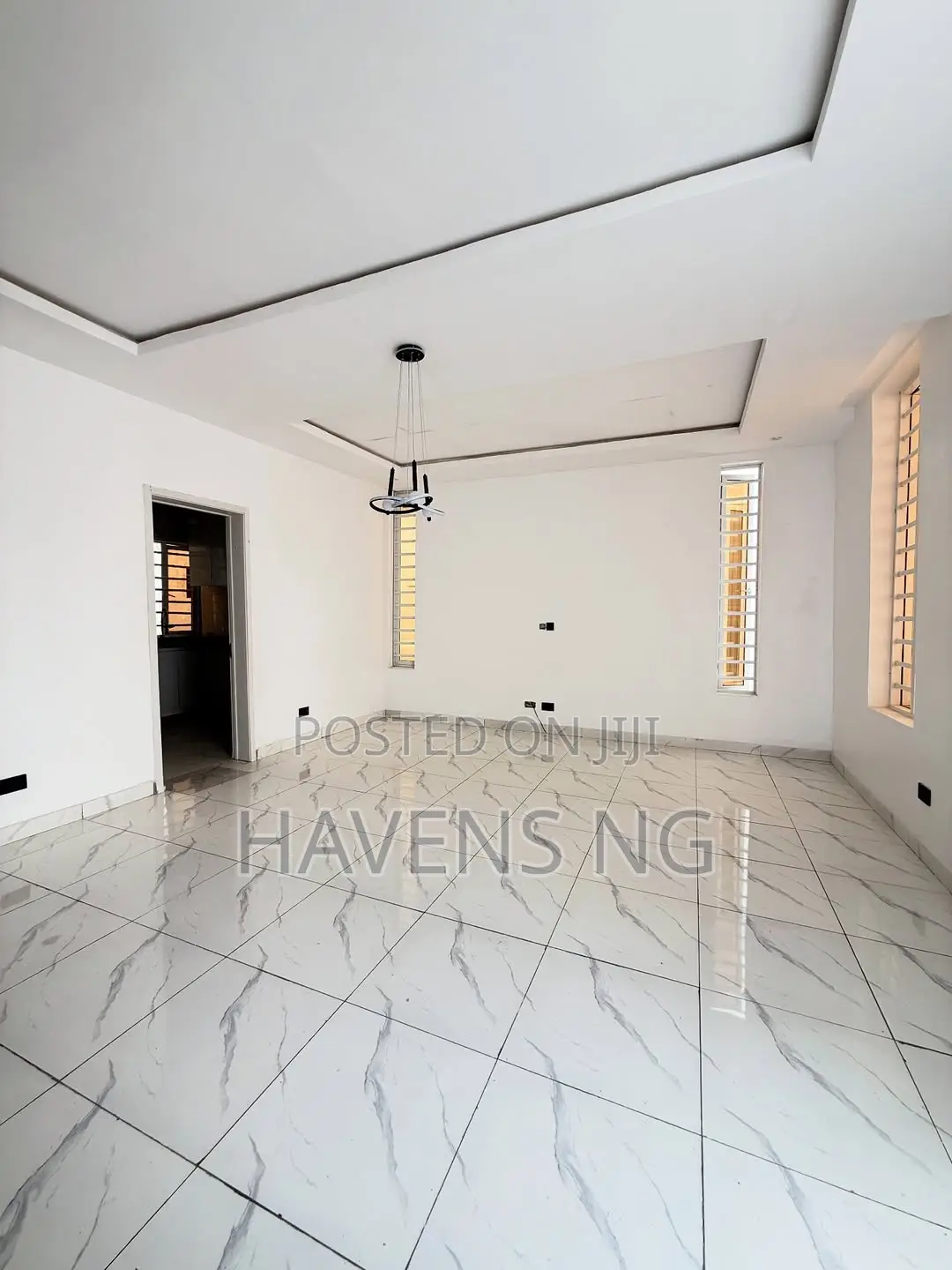 4bdrm Duplex in Ikota for sale