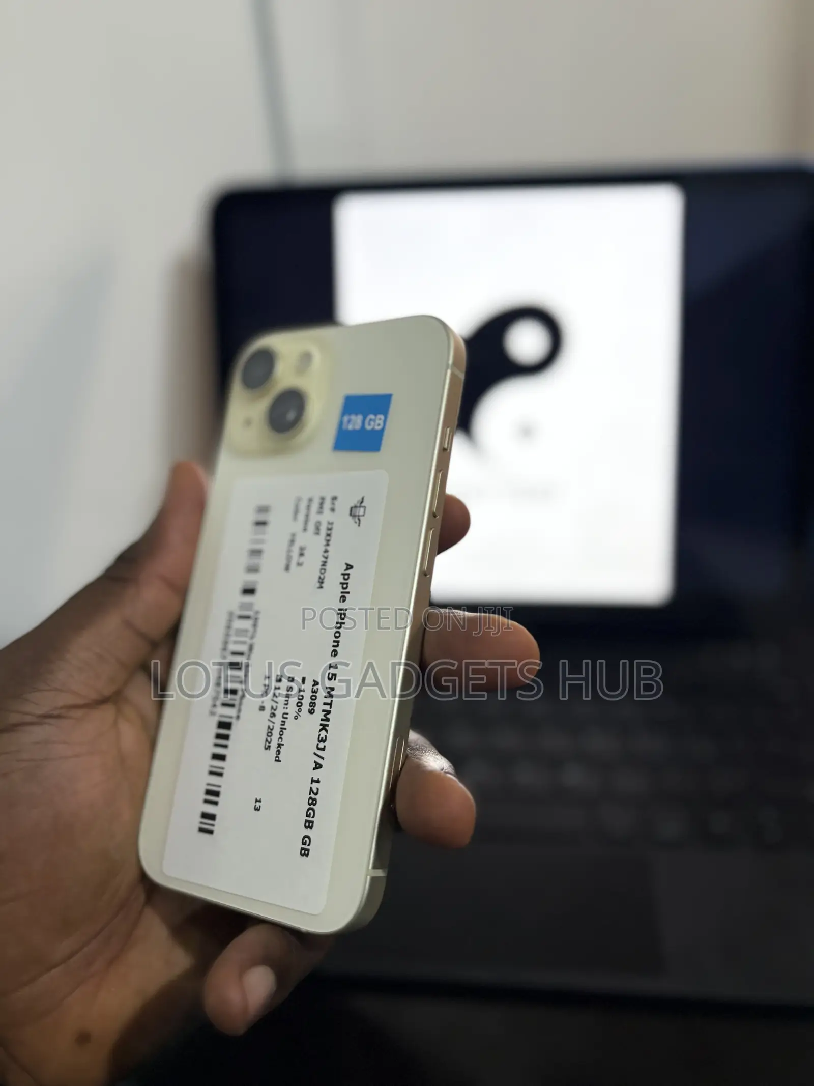 Apple iPhone 15 128 GB Yellow