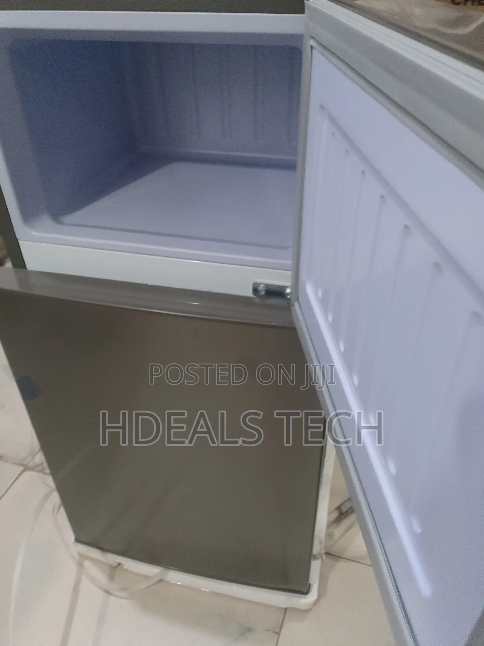 Snowsea Frost Line Deluxe 100-Liter Fast Cooling Refrigerator